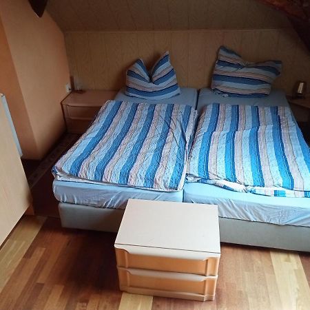 Uebernachtungszimmer 1 Schlettau 외부 사진